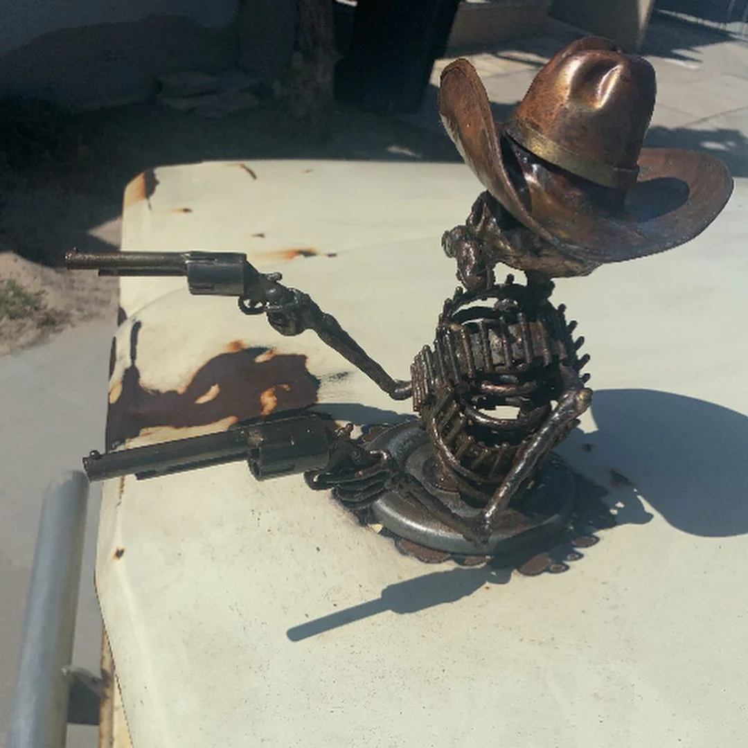 Handmade Cast Cowboy Skull Gunslinger Hood Ornament Sculpture - Image 12