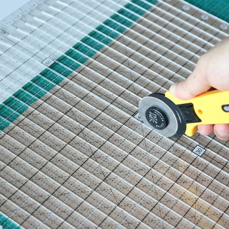 Fabulous Sewing Design 5-In-1 Quilt Cutting Ruler - Image 7