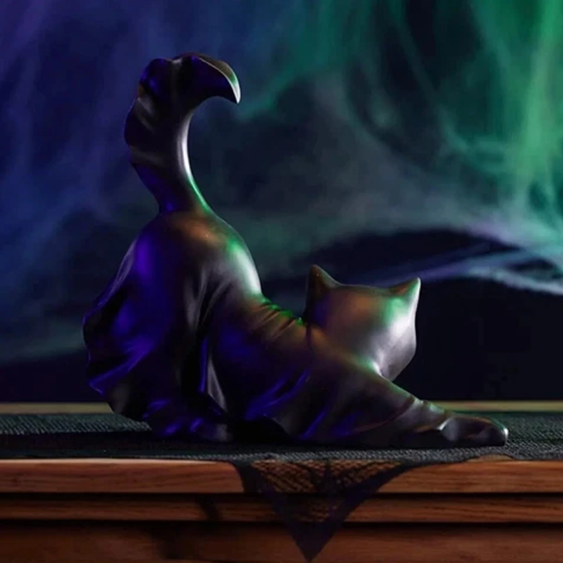 Halloween spooky black cat statue - Image 2