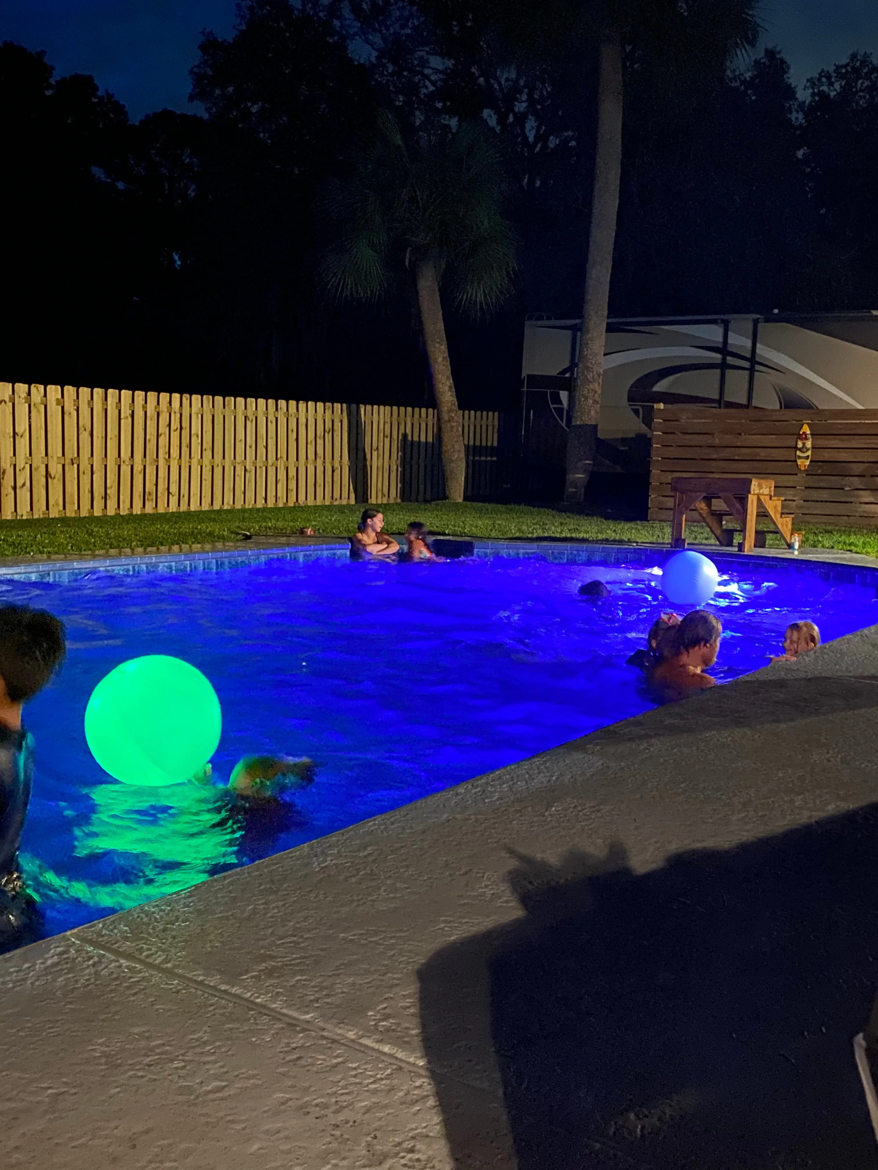 Pool Decoration🎉LED Light 16 Colors Luminous Beach Ball - Image 7