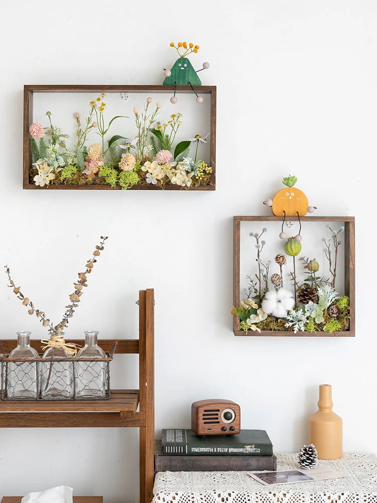 French Moss Wall Hanging Plant Decoration - Image 6