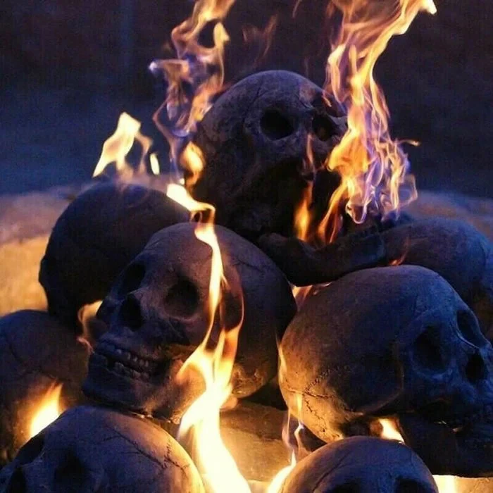 🔥Halloween Pre 🔥 Terrifying Human Skull Fire Pit💀 - Image 6