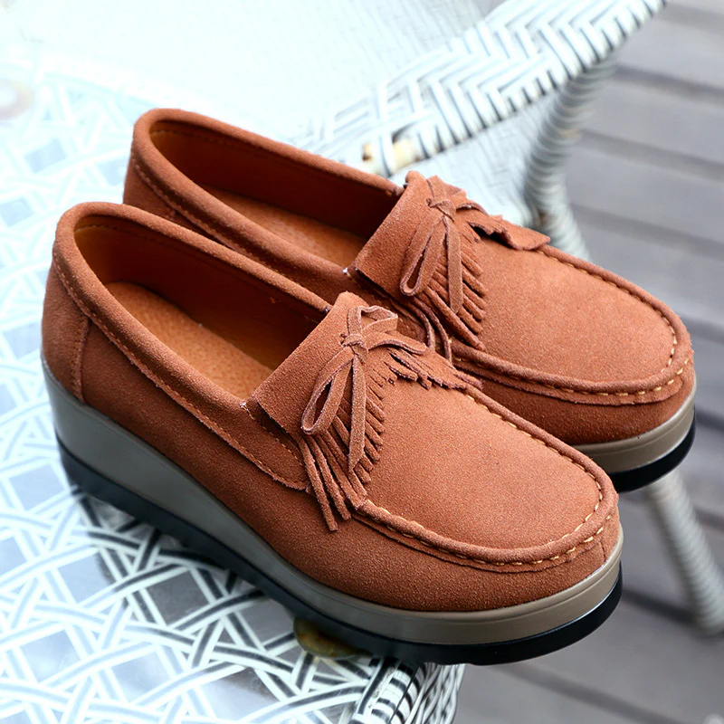 Women Tassel Moccasins Platform Shoes - Image 3